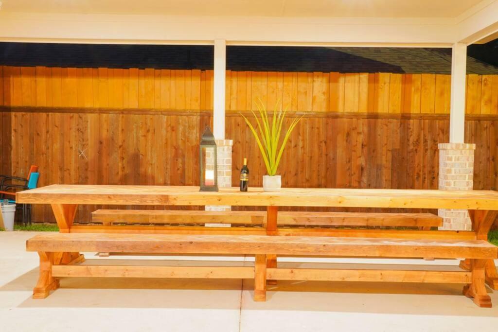 Dallas 4Br Large Yard W Hot Tub , Fire Pit And Basketball Hoop Esterno foto