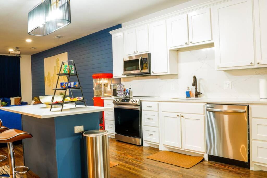 Dallas 4Br Large Yard W Hot Tub , Fire Pit And Basketball Hoop Esterno foto